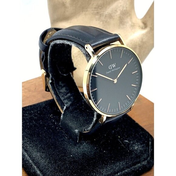 Daniel Wellington Womens Watch DW00100139 Rose Gold Black Dial 36mm Leather Band main image 5